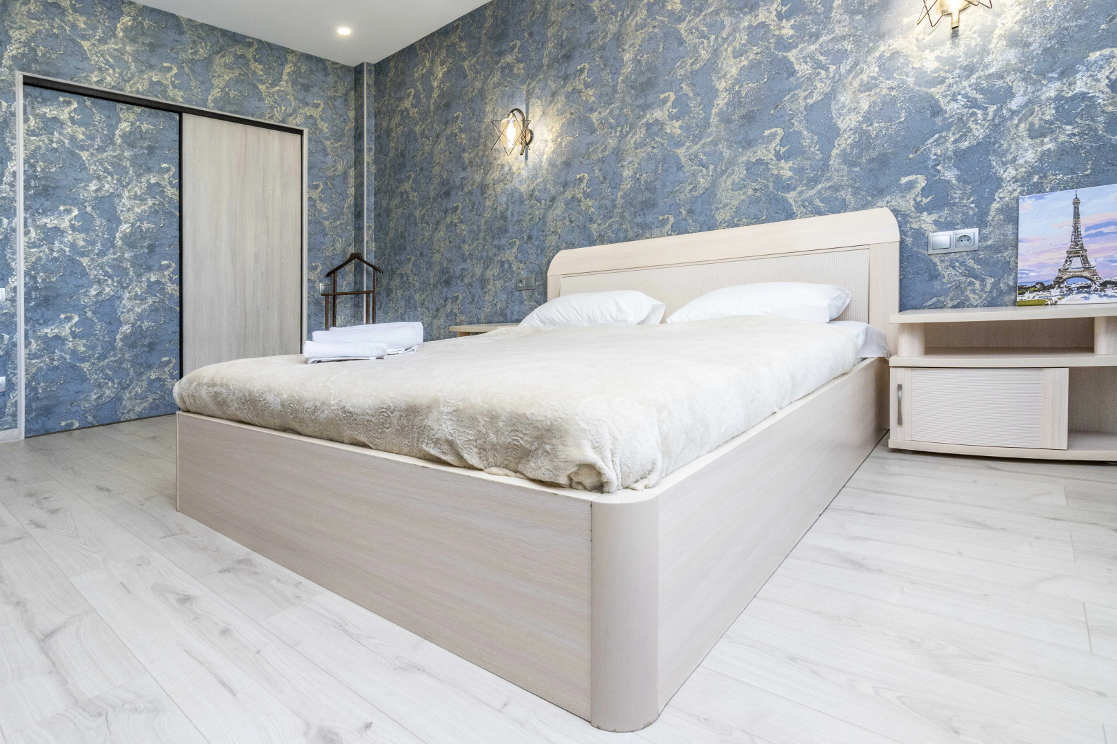 Апартаменты Диван-Кровать с евроремонтом