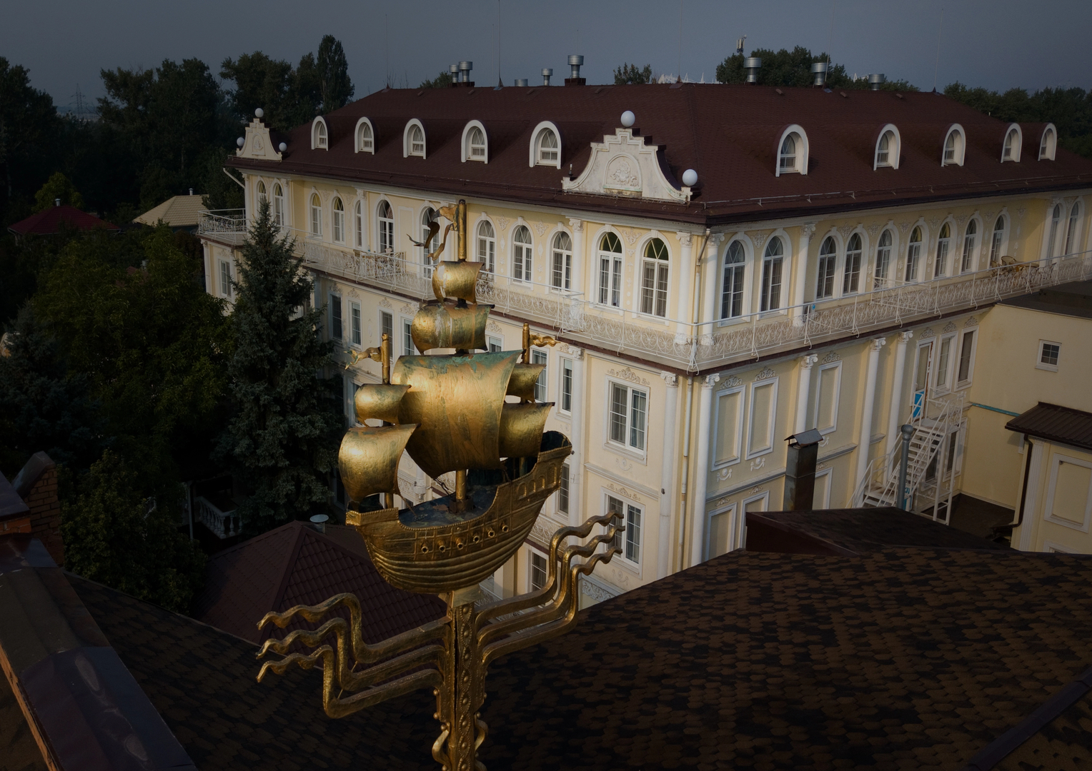 Петровский Причал Luxury Hotel&SPA