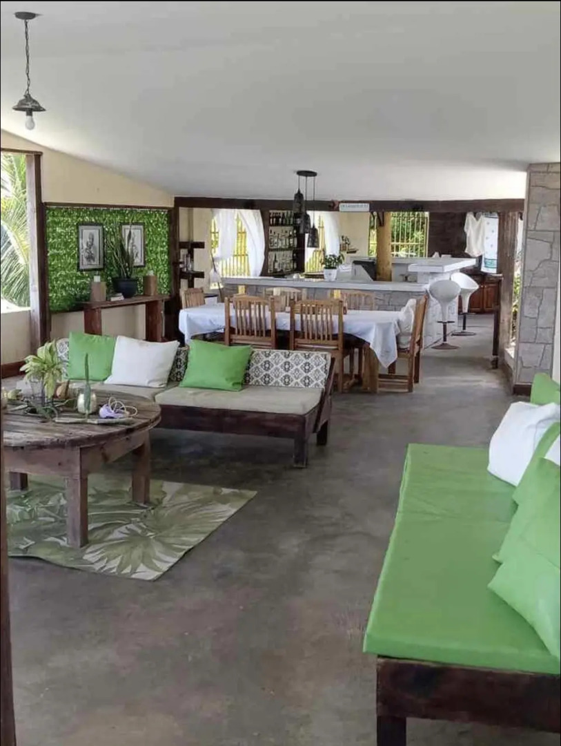 Вилла Breezy Castle с 3 Улучшенными Номерами с Видом на Море и Частным Бассейном