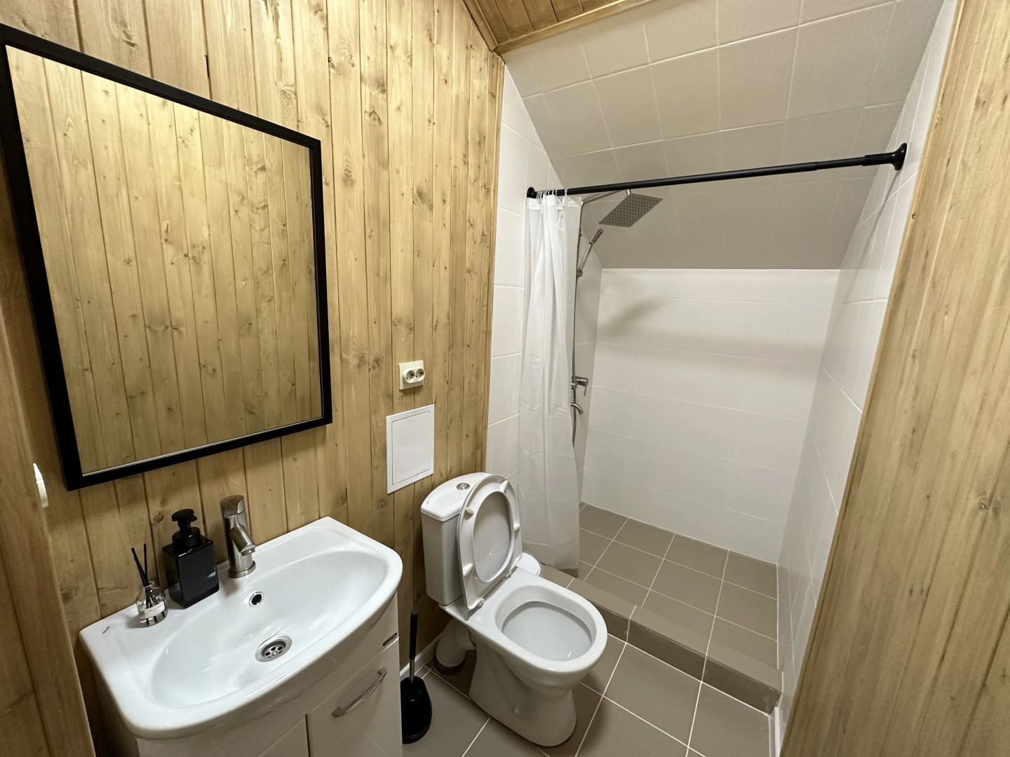 Вилла Брусника