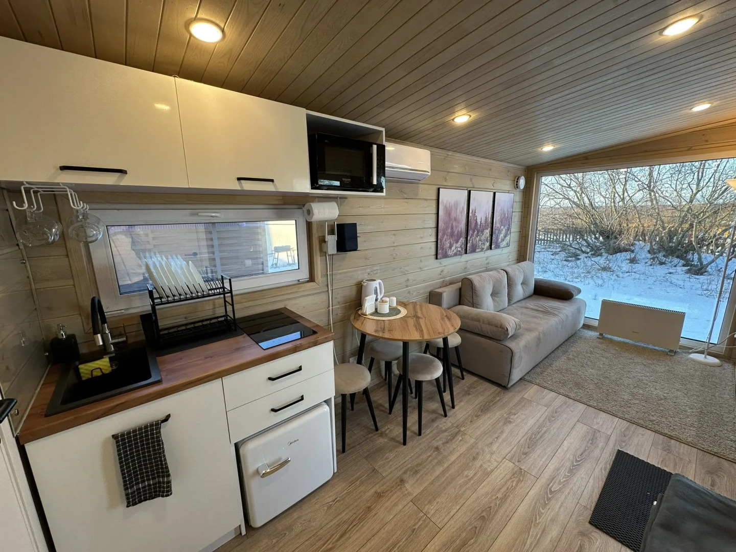 Частный дом Над Рекой