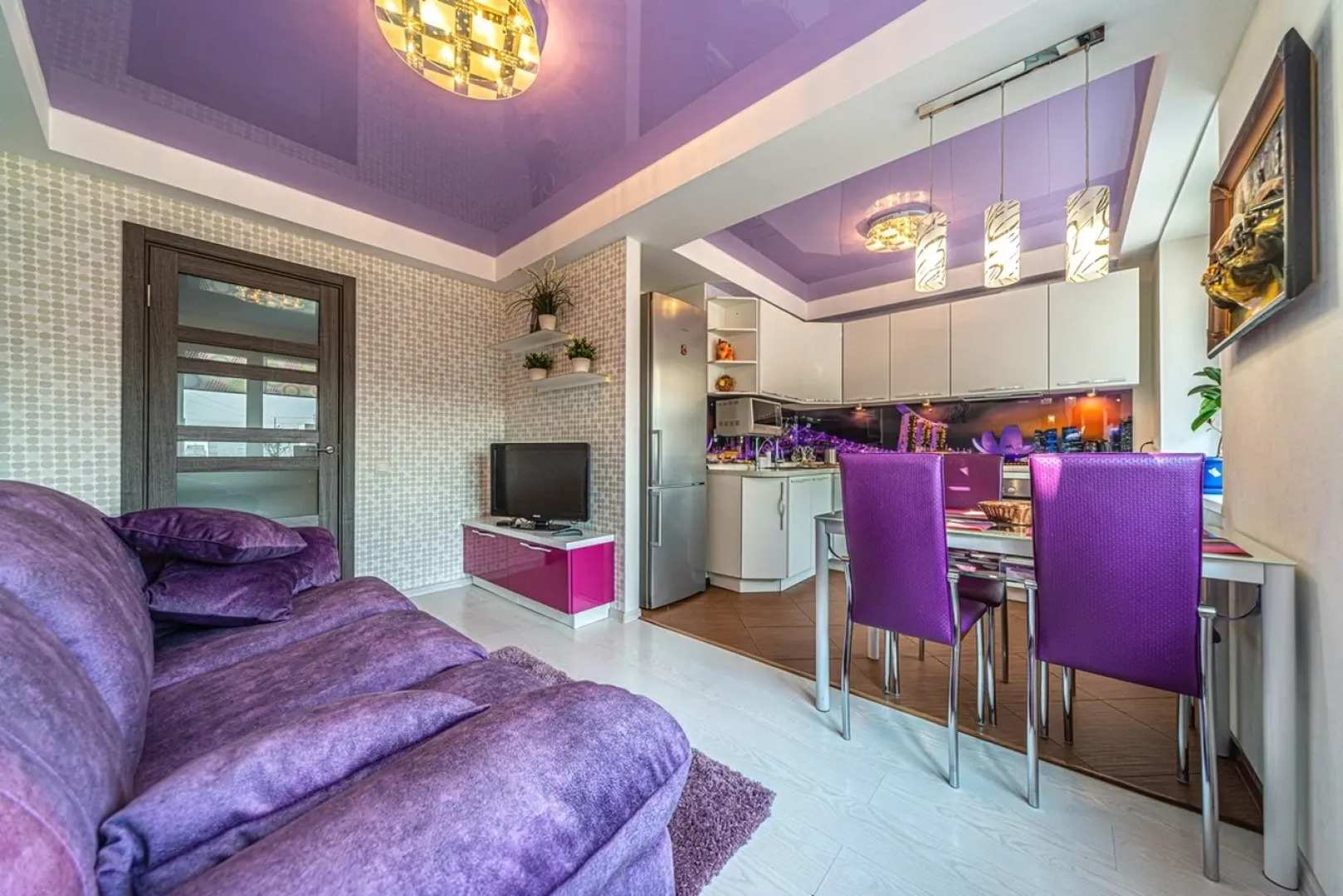 Квартира 3-евро на Долгоозерной улице в Приморском районе