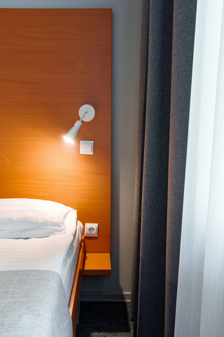 Отель Cronwell Park Ника