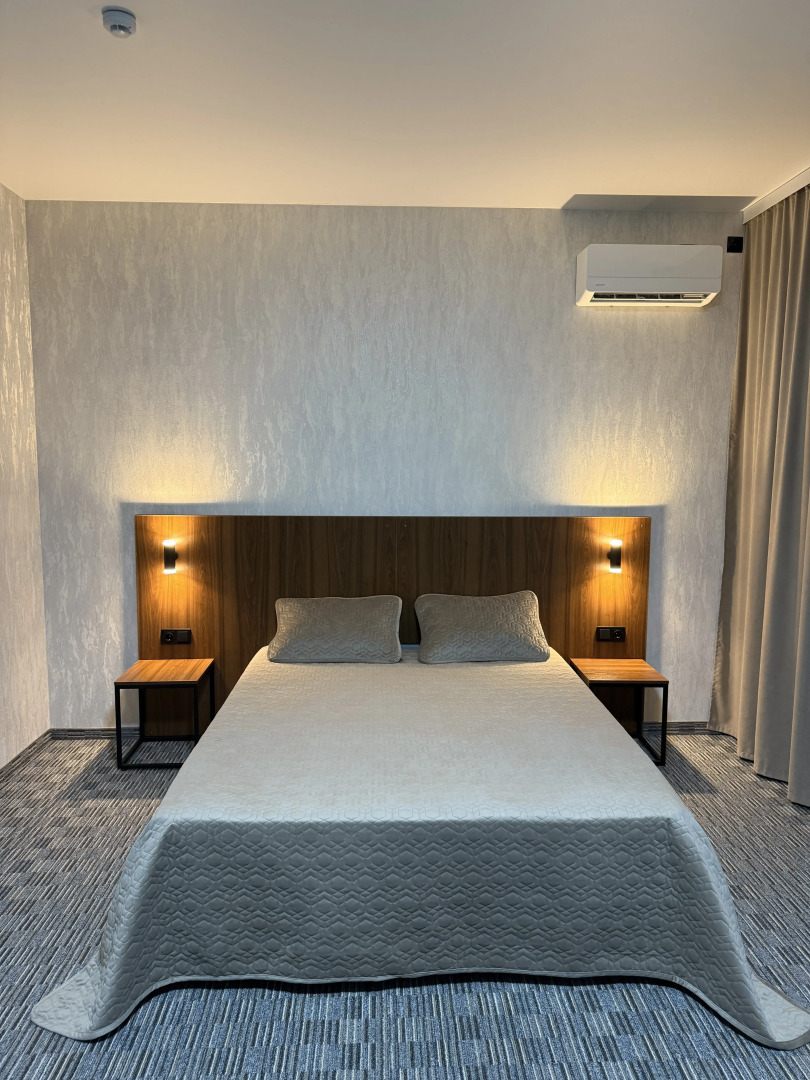 Отель Вертикаль