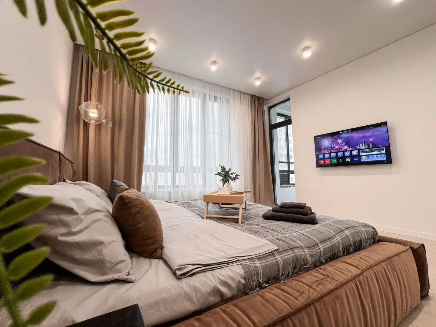 Квартира Дизайнерская Евро 2ка Sunvilles в Савин Хаус