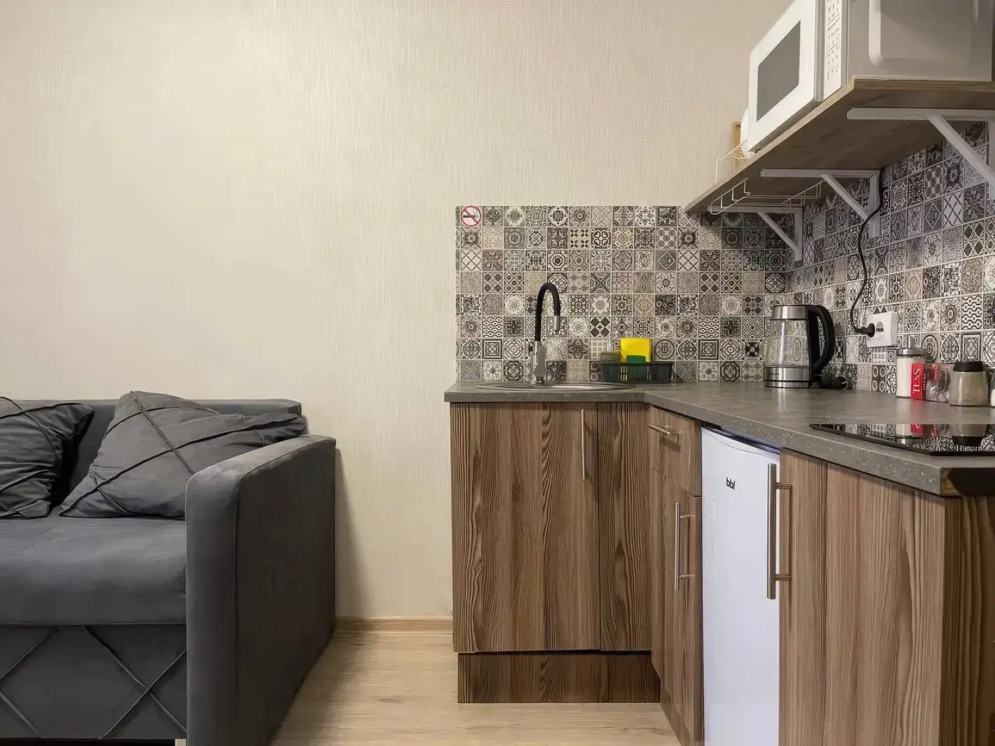 Апартаменты с Видом на Парк Метро Площадь Мужества 10 Минут Пешком