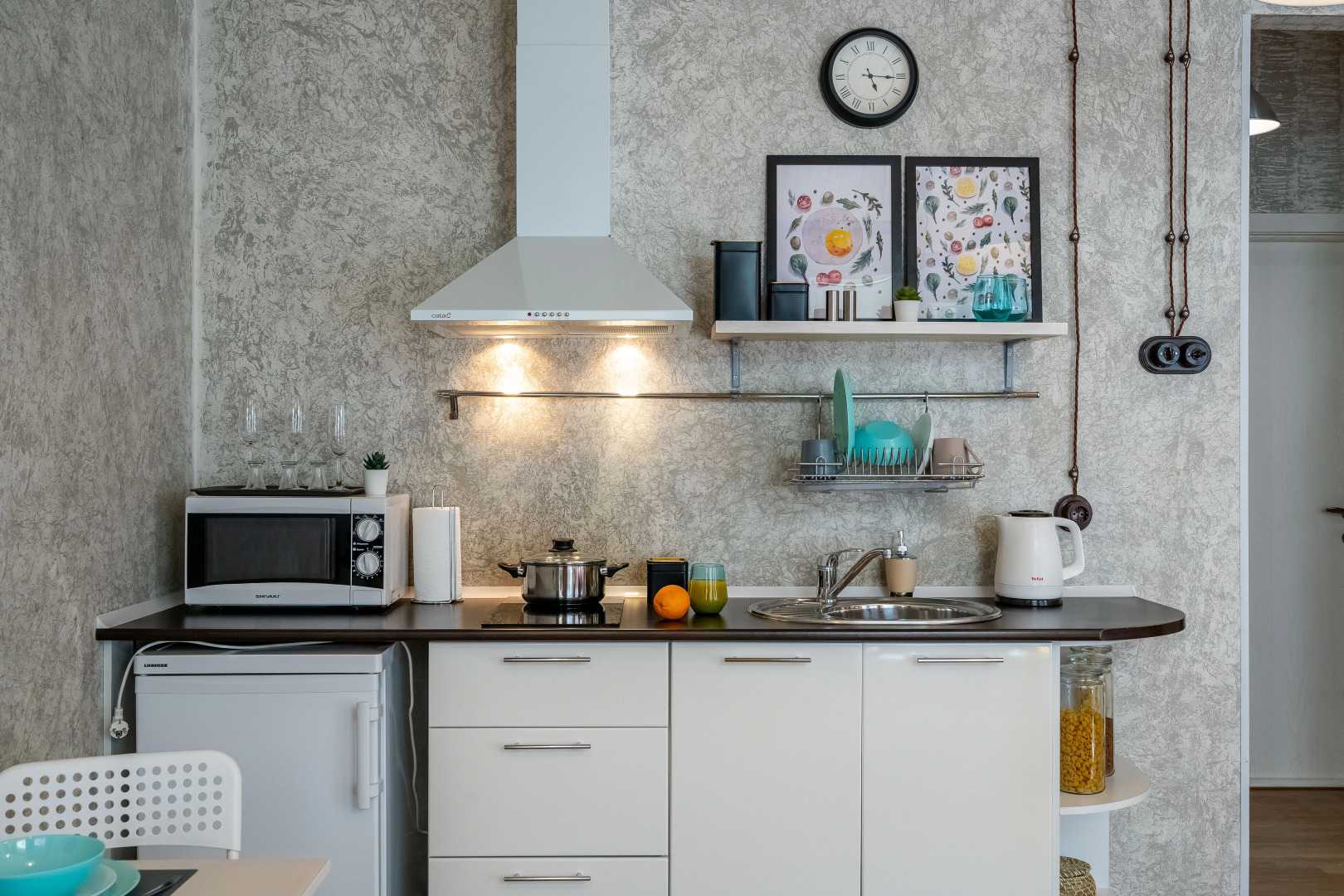 Апартаменты SutkiLive в Центре у метро Садовая