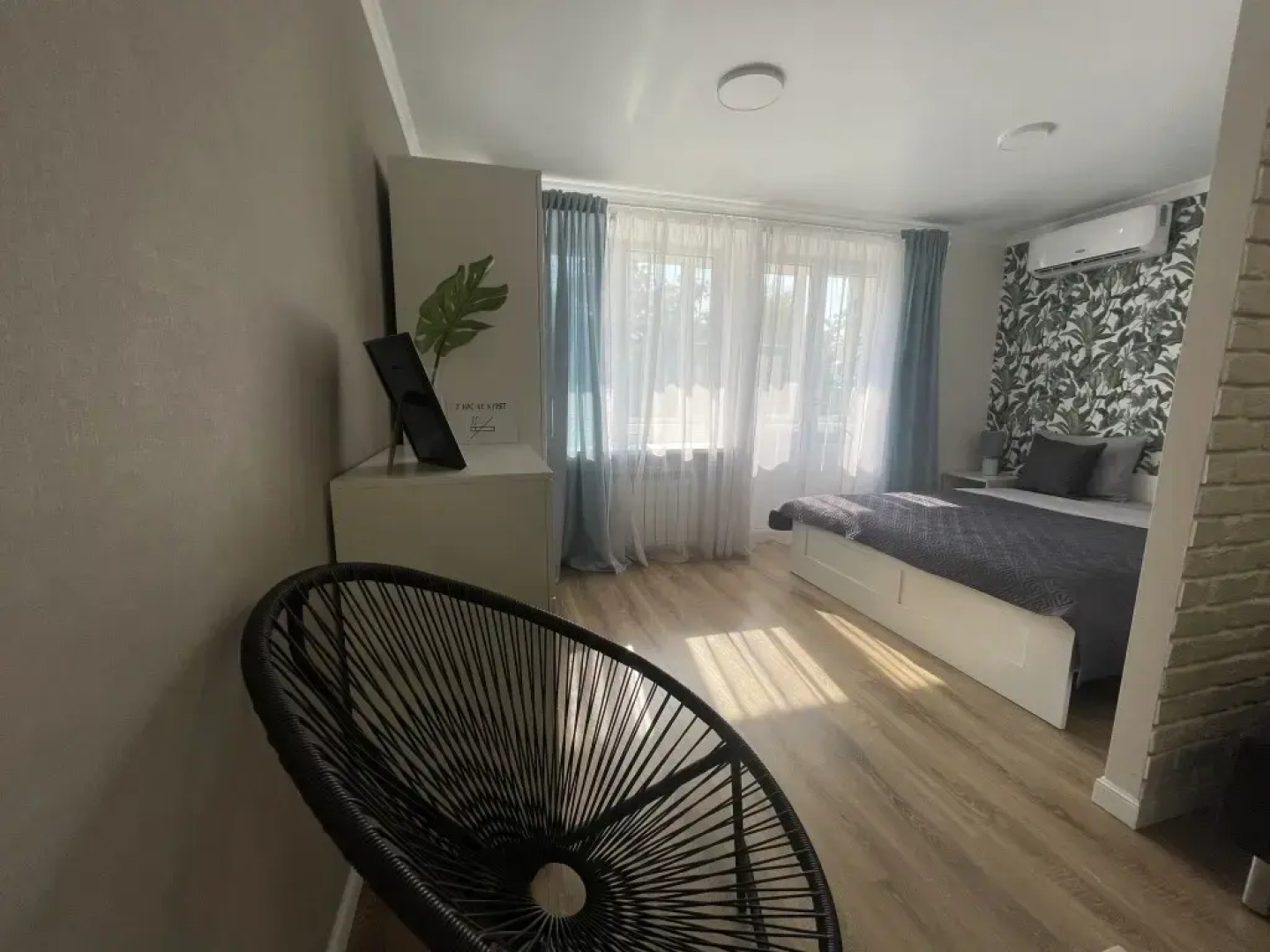 Апартаменты Авторские с сезонным бассейном