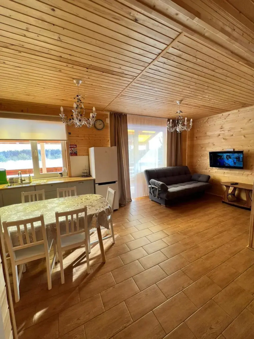 Частный дом Рядом со Спортивными Базами Море Спорта и Изумрудное до 12 гостей