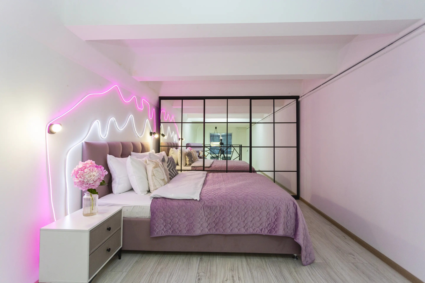 Квартира на Оптическом проезде 1 (2)