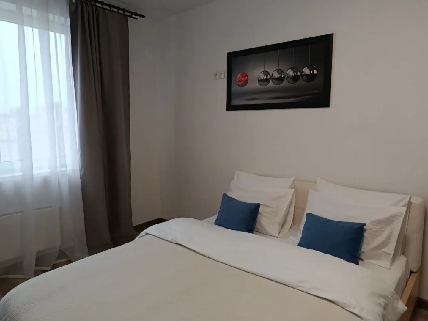 Квартира AlexHome РП Свердловский Строителей 9