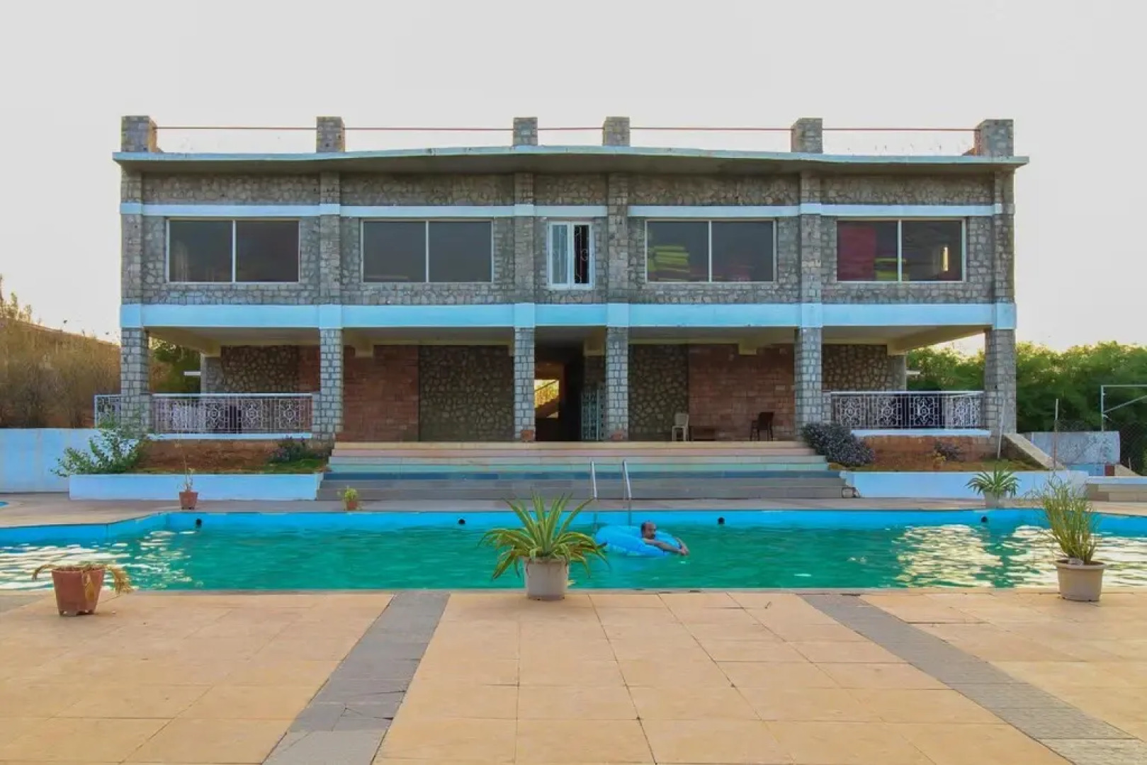 Отель Kanthi Resorts