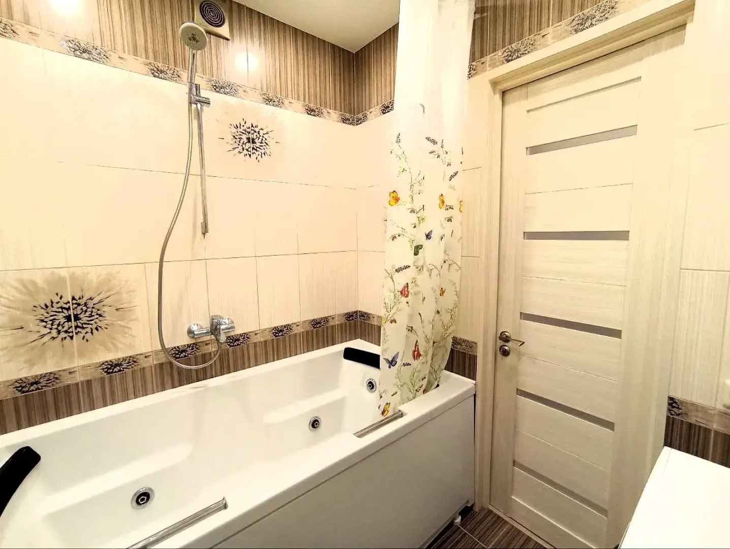 Квартира на бульваре 30- летия Победы