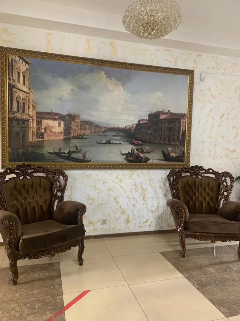 Отель Снежная Королева