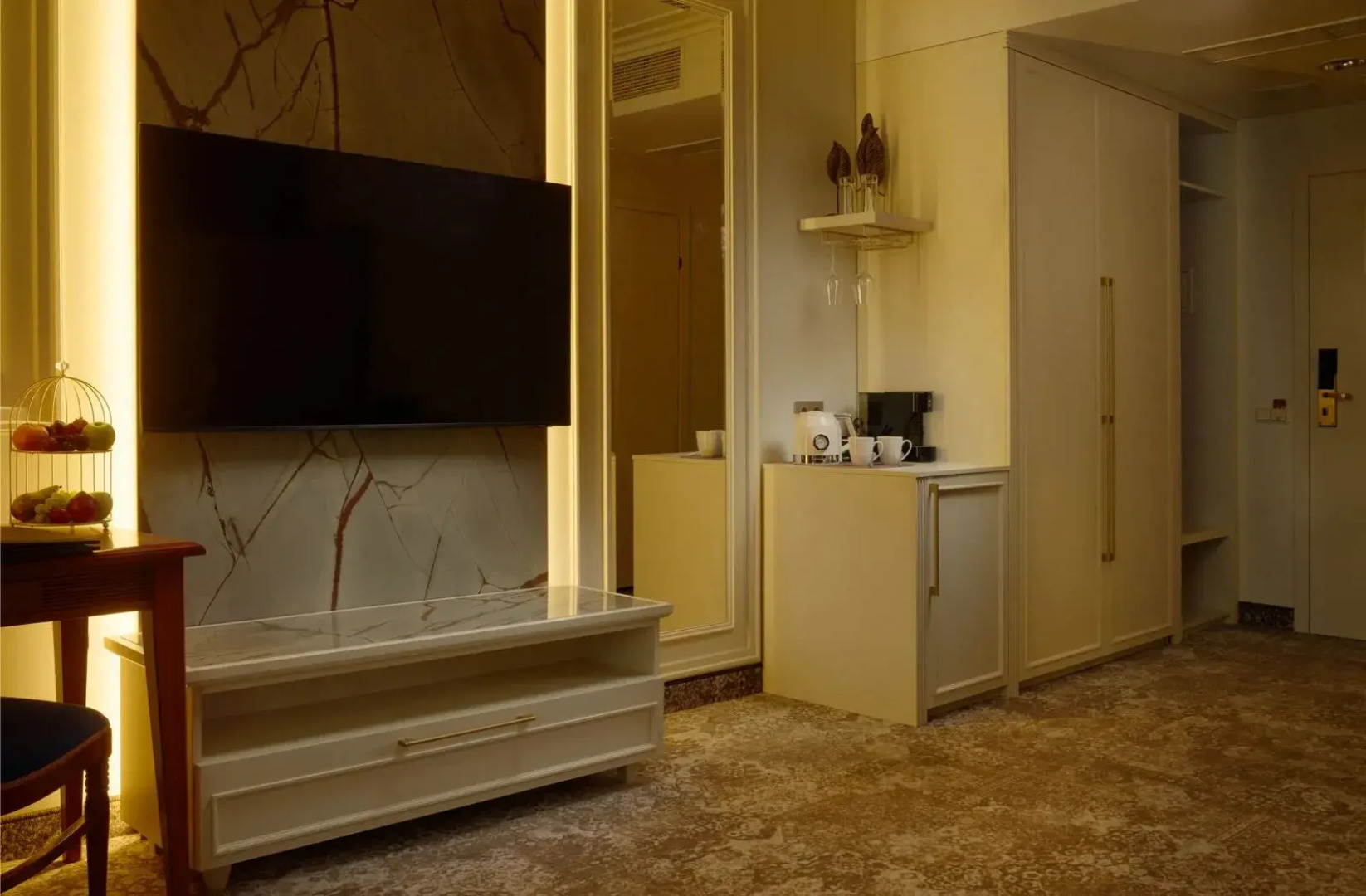 Отель Гранд Отель Эмеральд