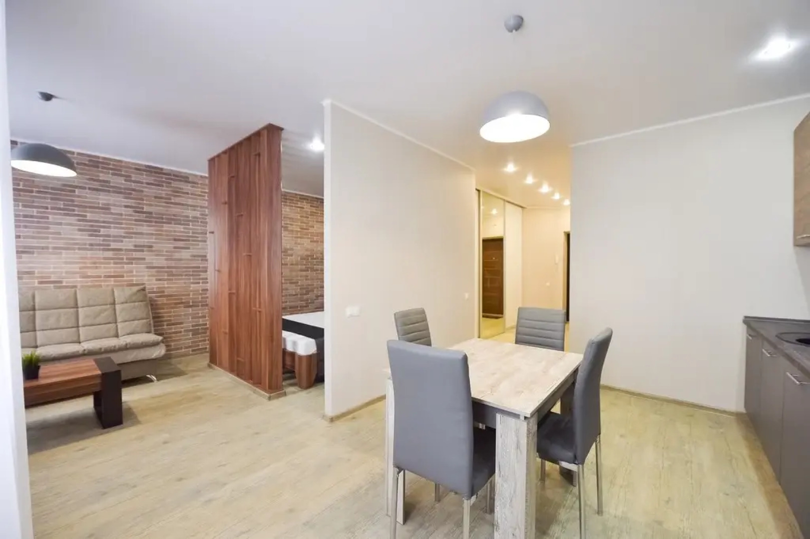 Квартира на улице Чкалова 53/3