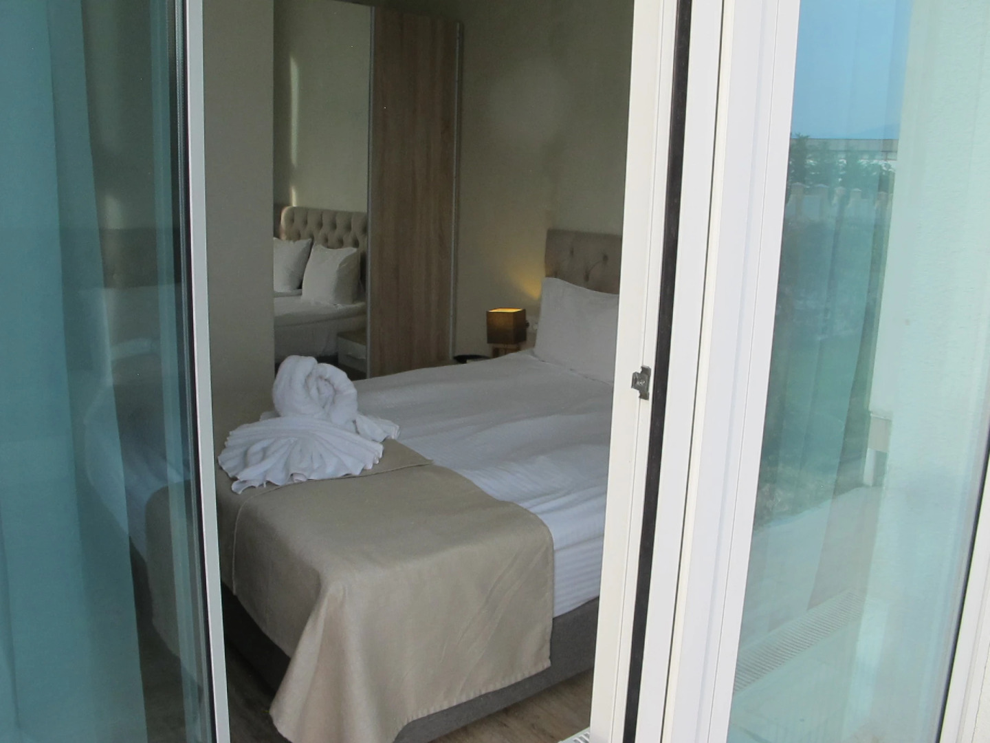 Апартаменты на бульваре Надежд 4/3