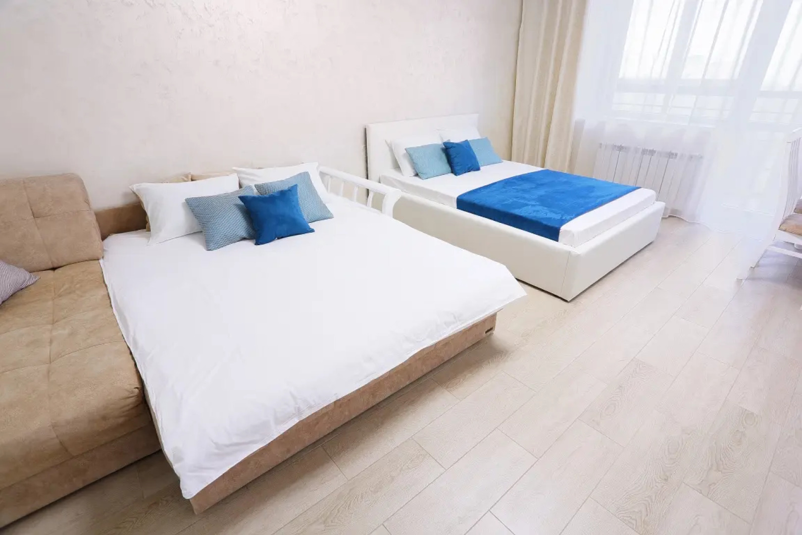 Квартира 25 Этажей Большая Двухкомнатная (70кв.м.) в доме бизнес класса