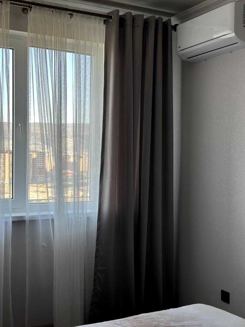 Апартаменты "Эленика" Двухкомнатая квартира в Махачкале с видом на озеро и мечеть