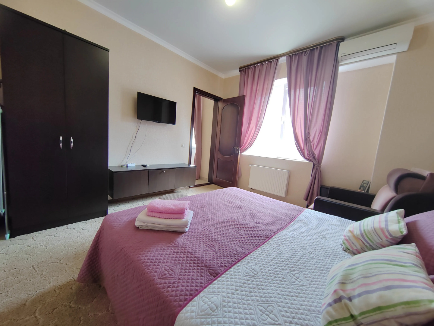 Апартаменты Семейные апартаменты Адлер