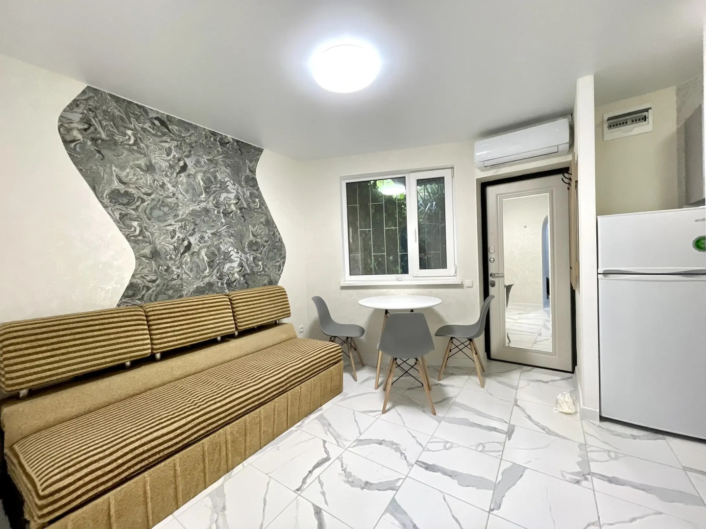 Апартаменты на Набережной Ялты