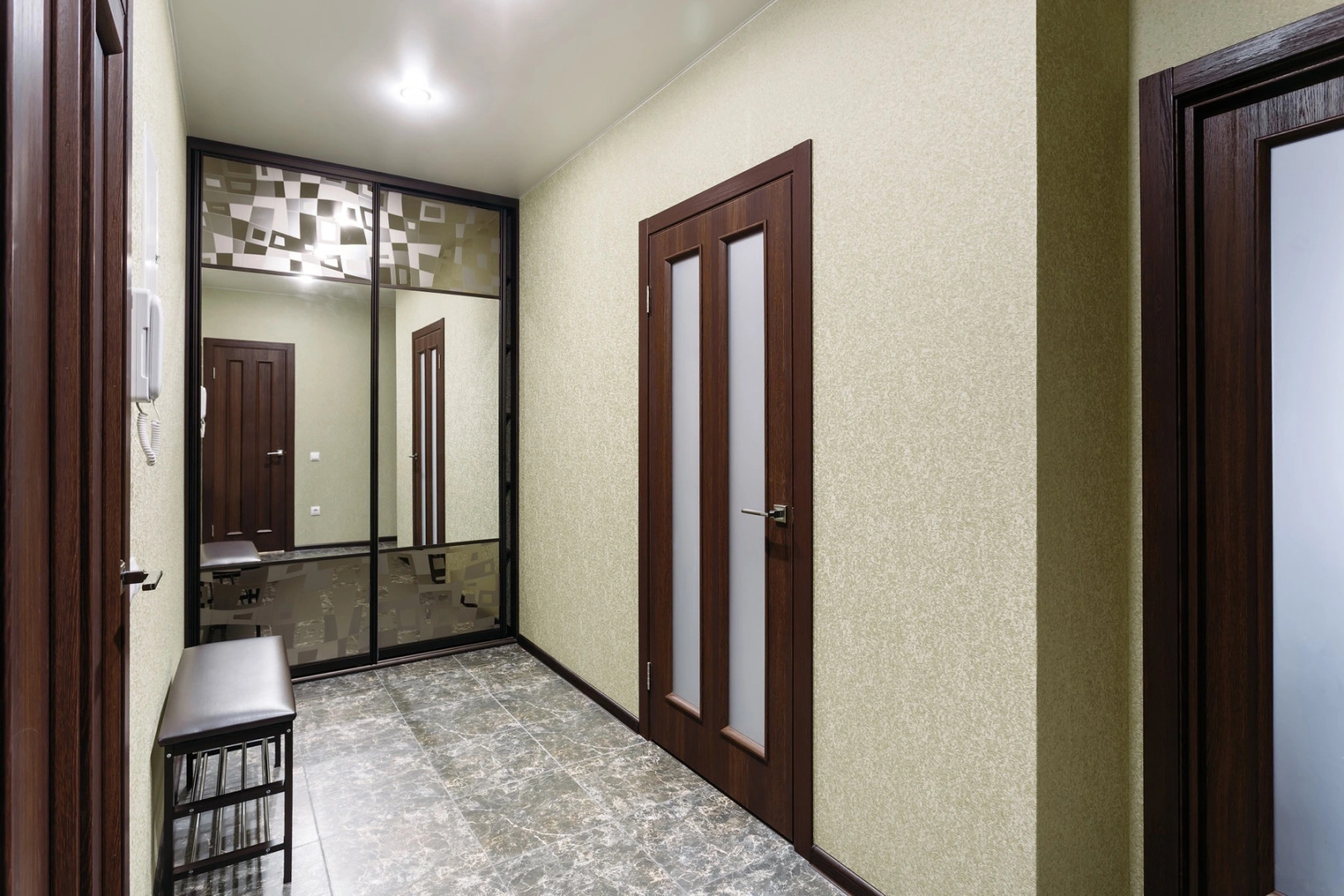 Апартаменты Родионова-Фантастика