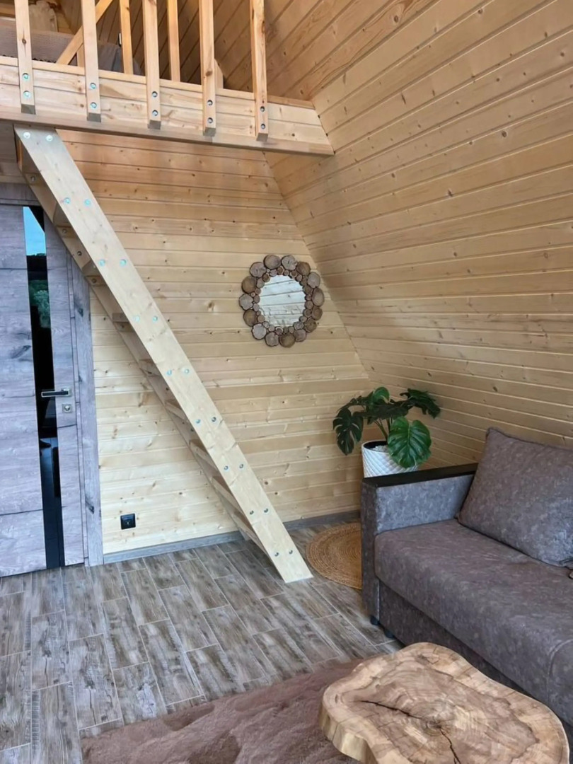 Частный дом На первой береговой линии с видом на озеро