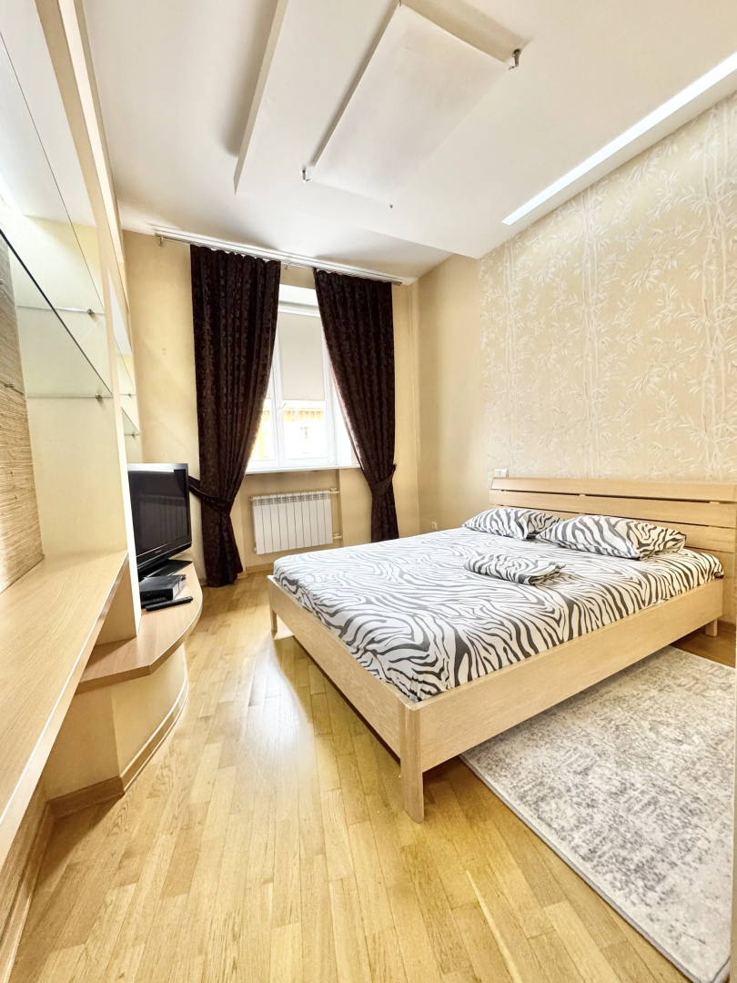 Апартаменты Классная Двушка на Ленина-2 в Самом Центре Минска