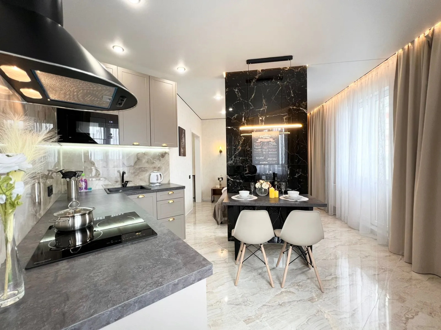 Апартаменты на Солнечном бульваре 18