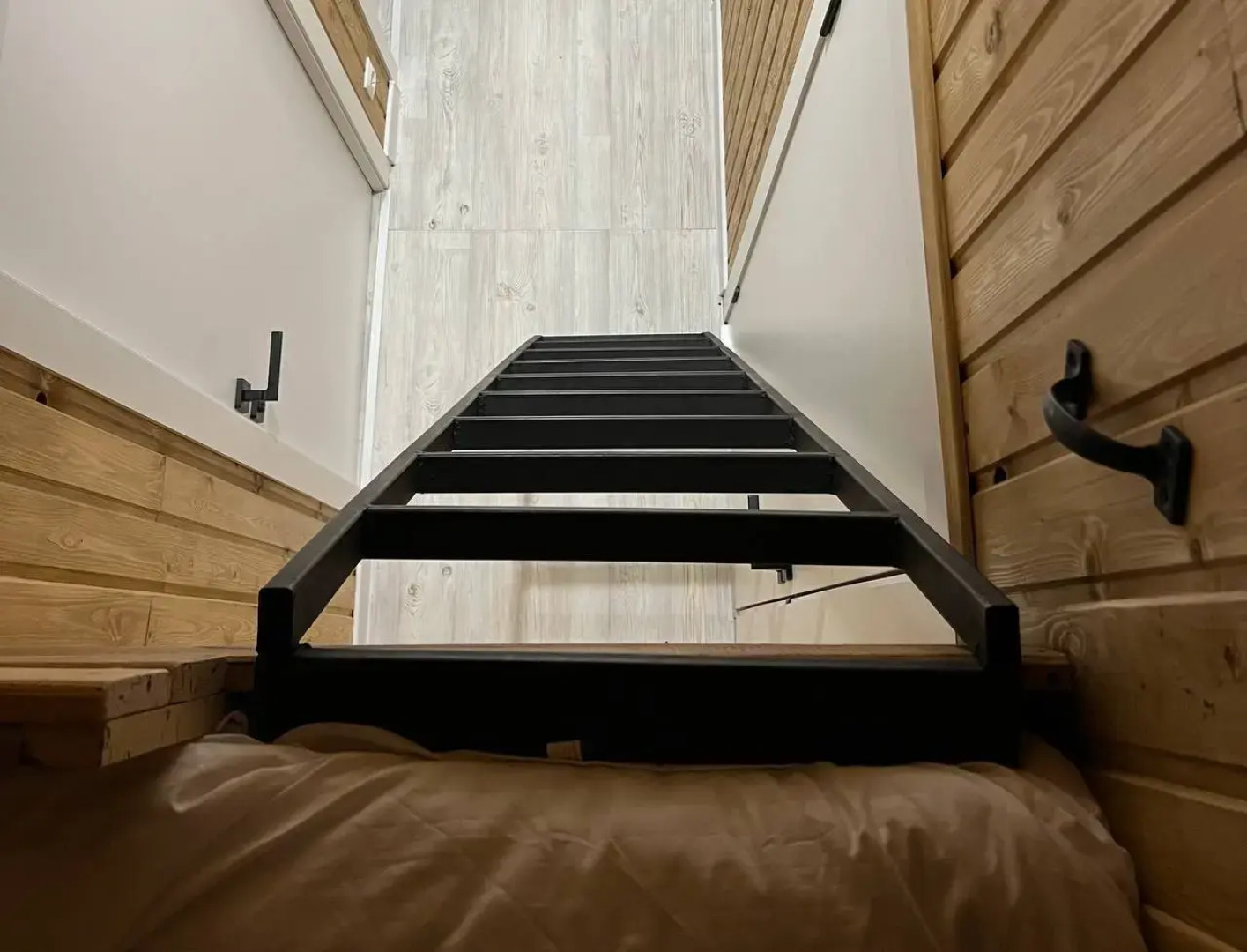 Частный дом Barn-House у леса с бассейном и банным чаном