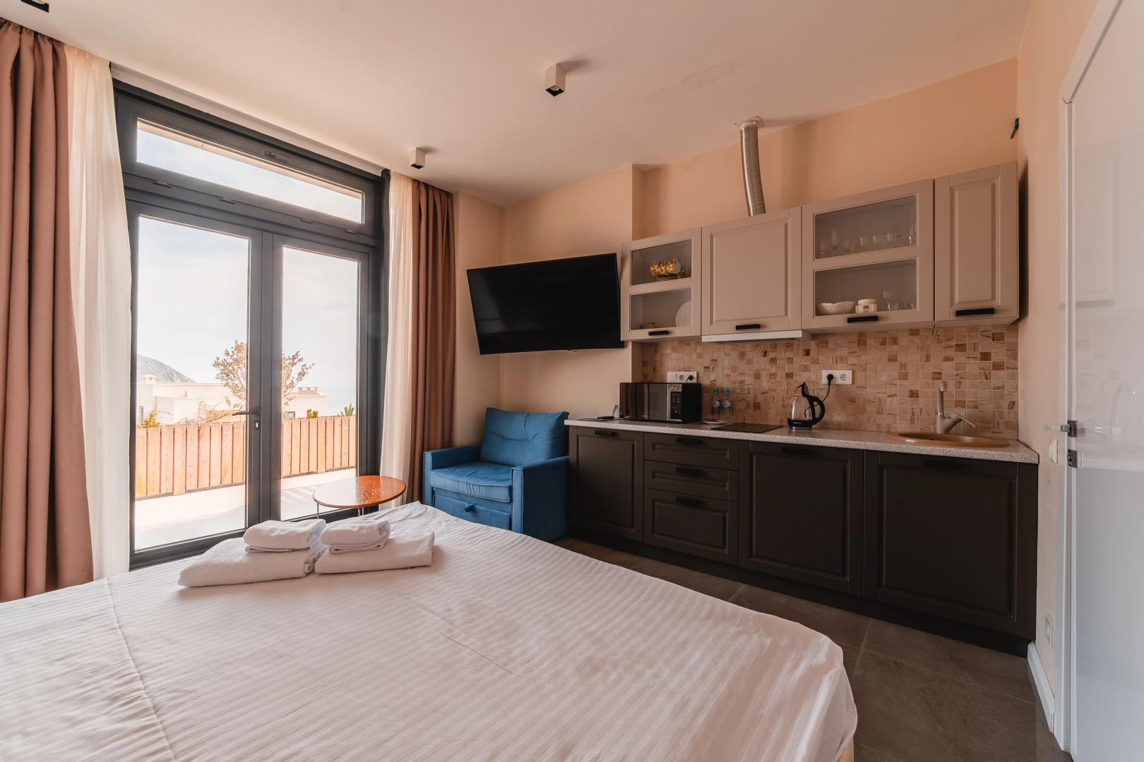 Апартаменты Гурзуф Ривьера Спа и Резиденции корпус Ривьера 12