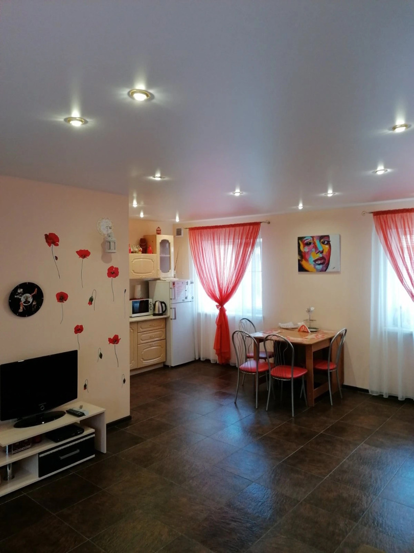 Бунгало Солнечная 40