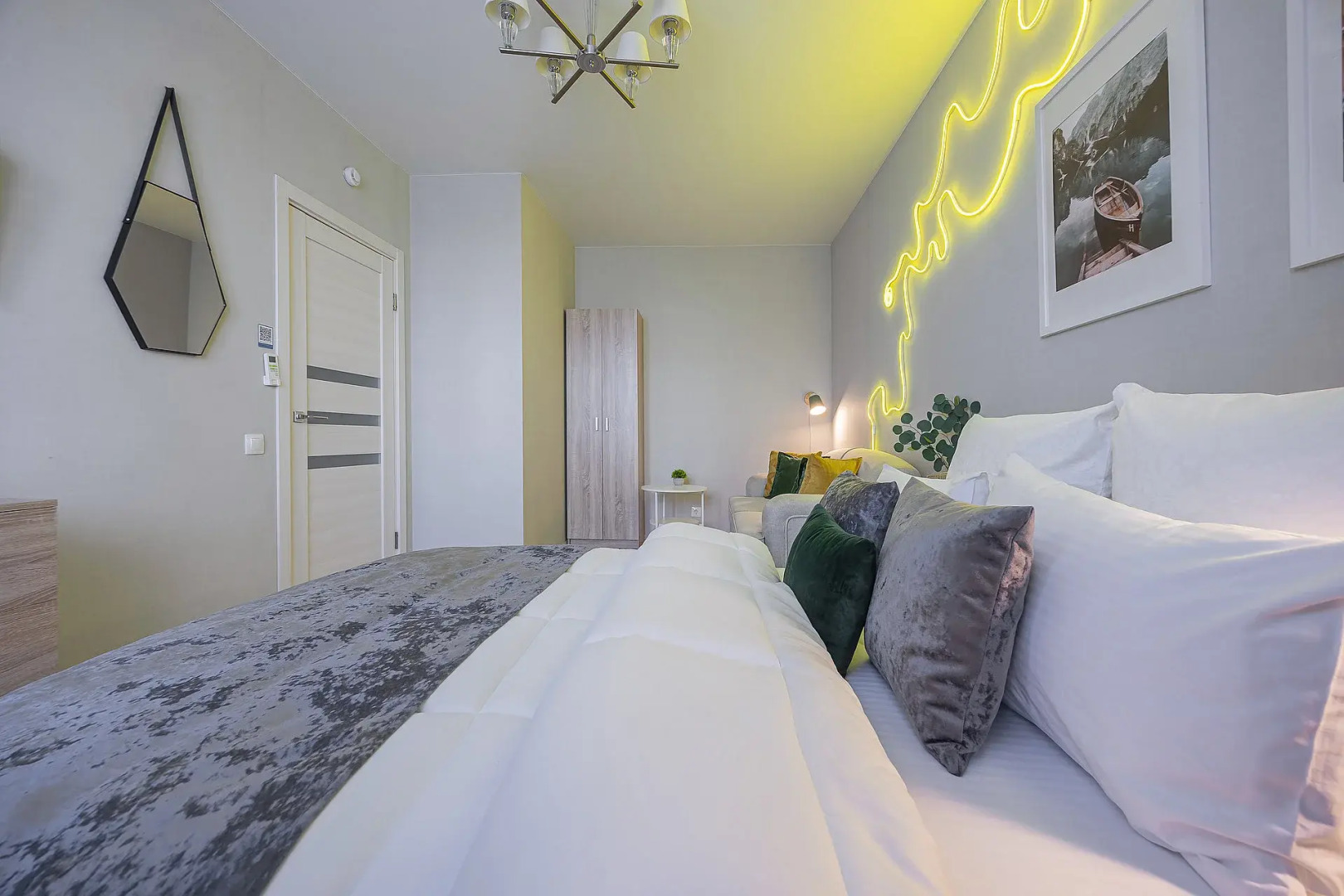 Апартаменты Рядом с Щёлковским Хутором