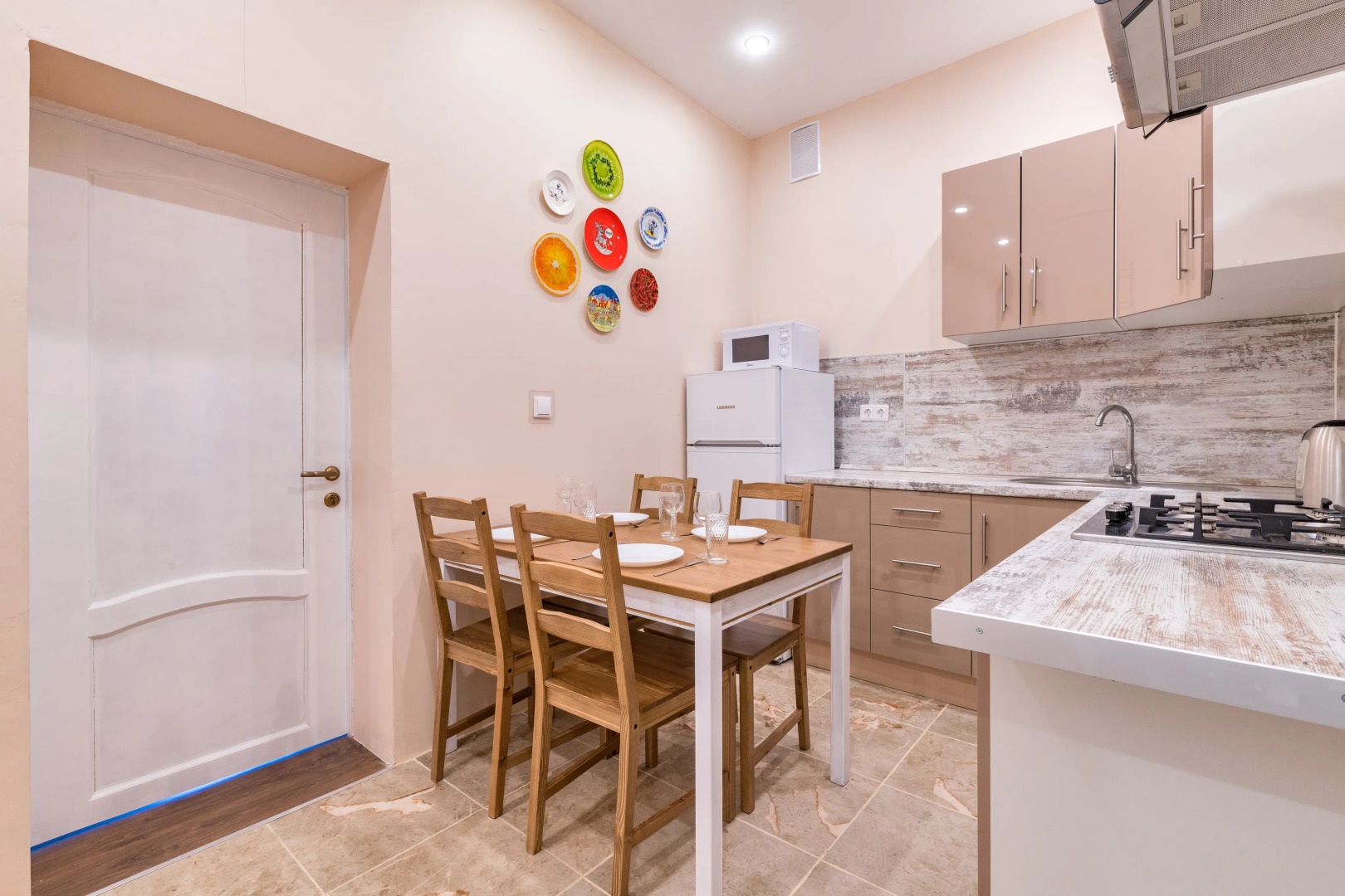 Апартаменты У Храма Спаса на Крови