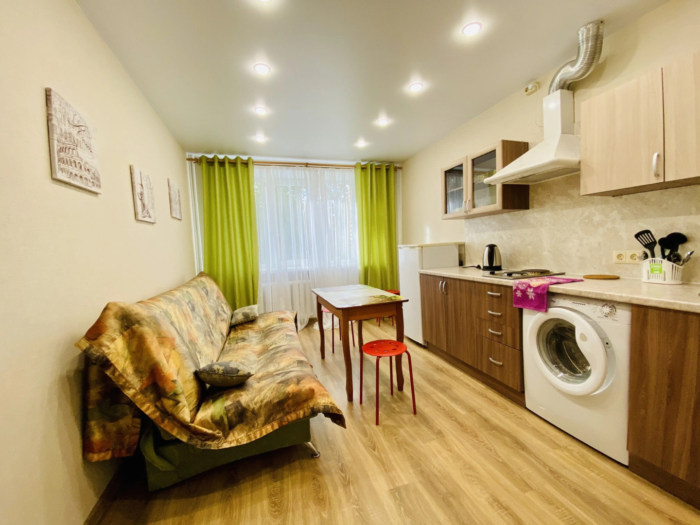 Апартаменты Дом на Красной