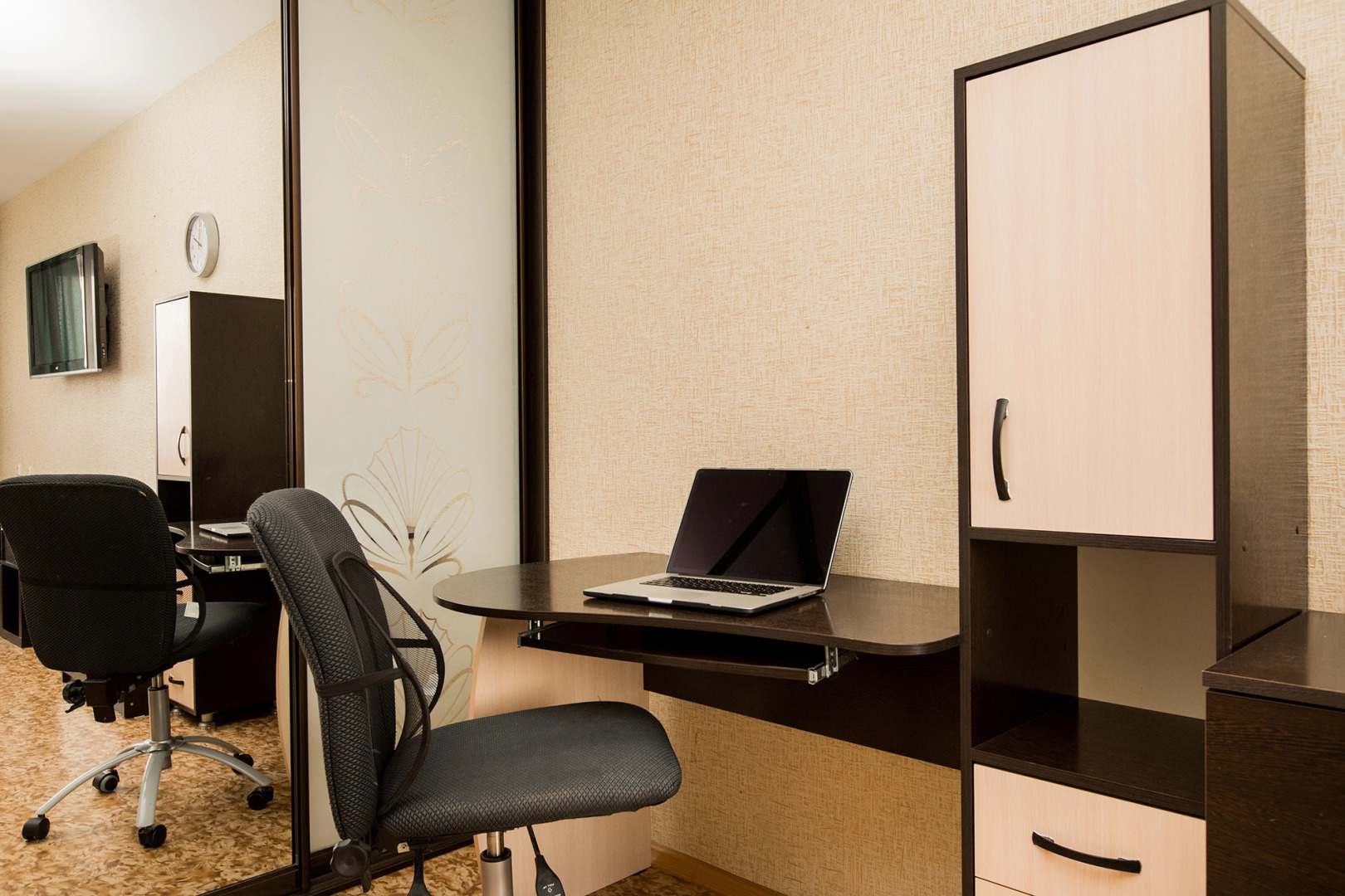 Апартаменты на Родионова 165к12