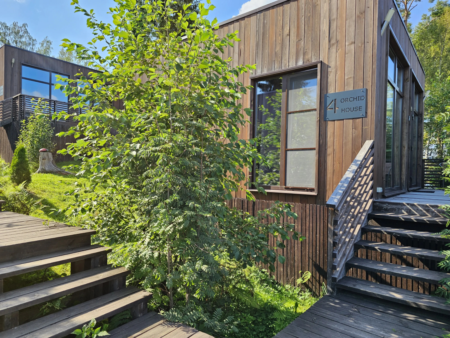 Коттедж Черничный Склон Orhid House