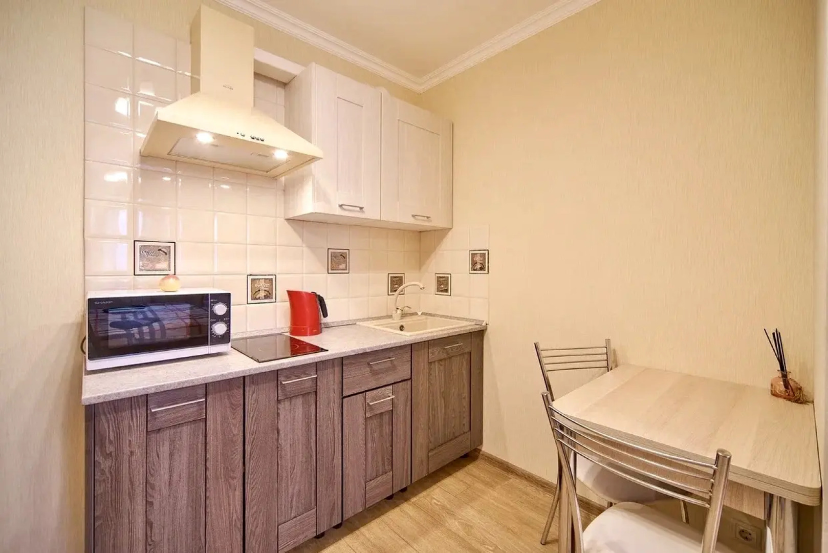 Апартаменты Уютная Студия с большой лоджией в доме бизнес-класса