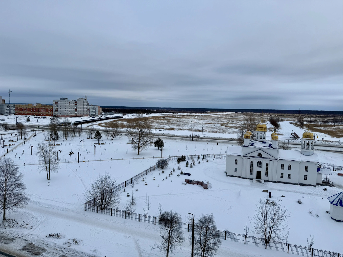 Квартира Двухкомнатная Your Home