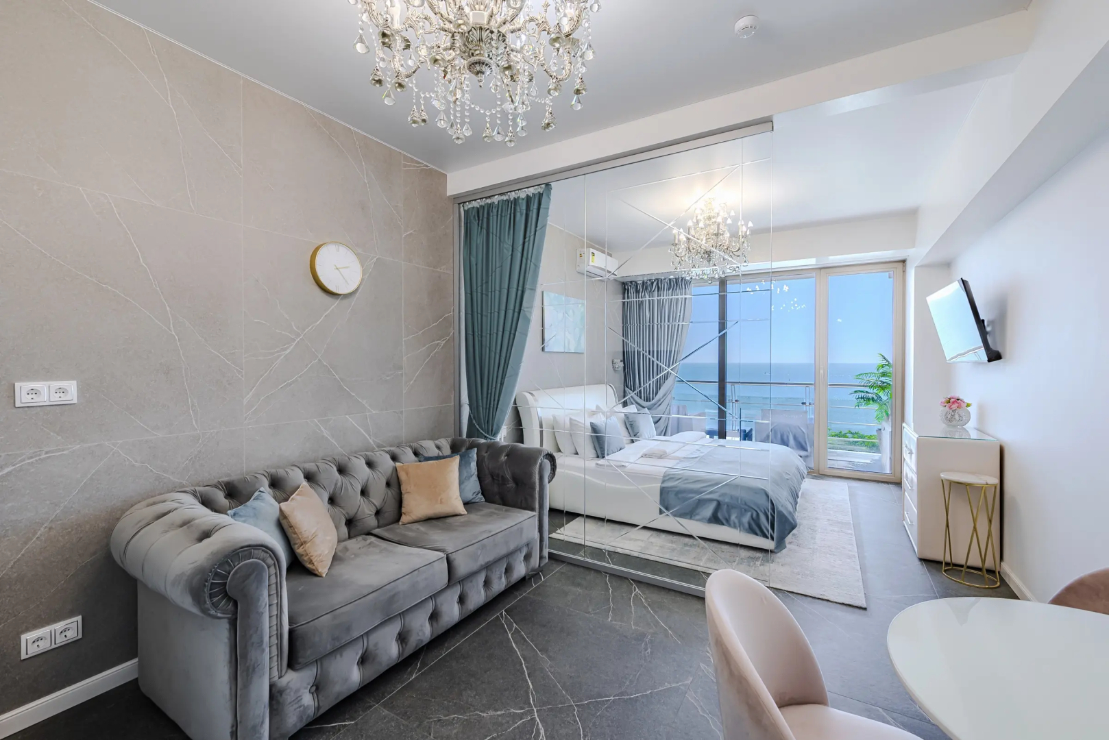 Отель Серенити Премиум