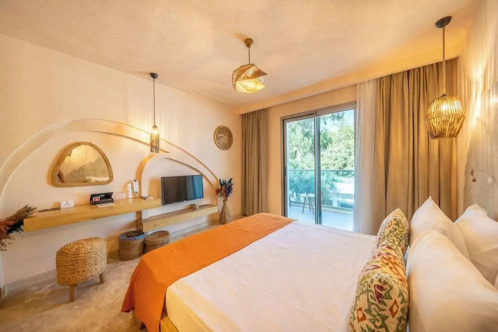 Отель Inone Mucho Selection Hotel