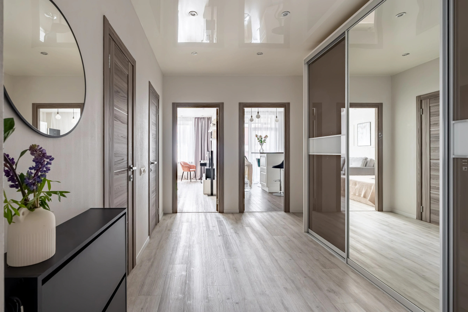 Квартира Antic на Кременчугской Satin Home