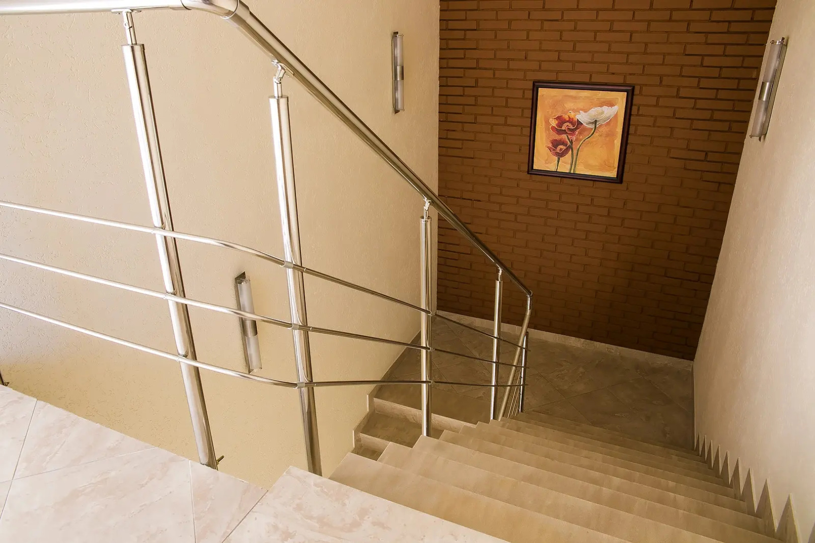 Отель Cronwell Inn Стремянная