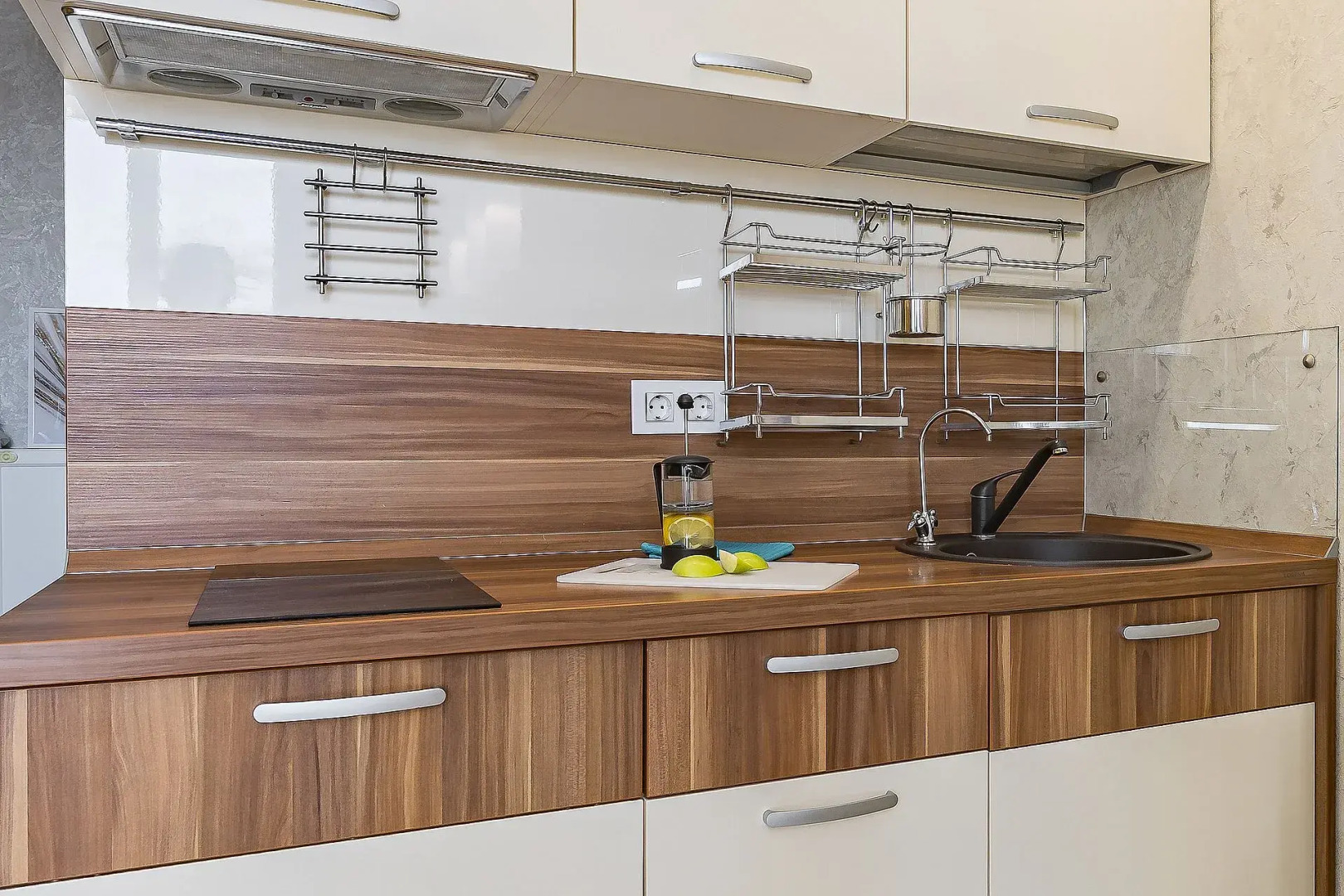 Апартаменты iZi Apart на Московском шоссе рядом ст. Метро  и Ж/Д Вокзал