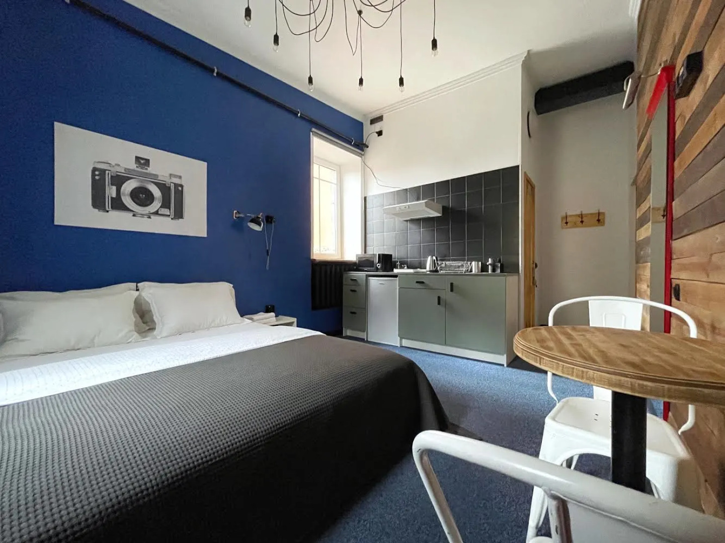 Хостел BookCase Hotel&Hostel