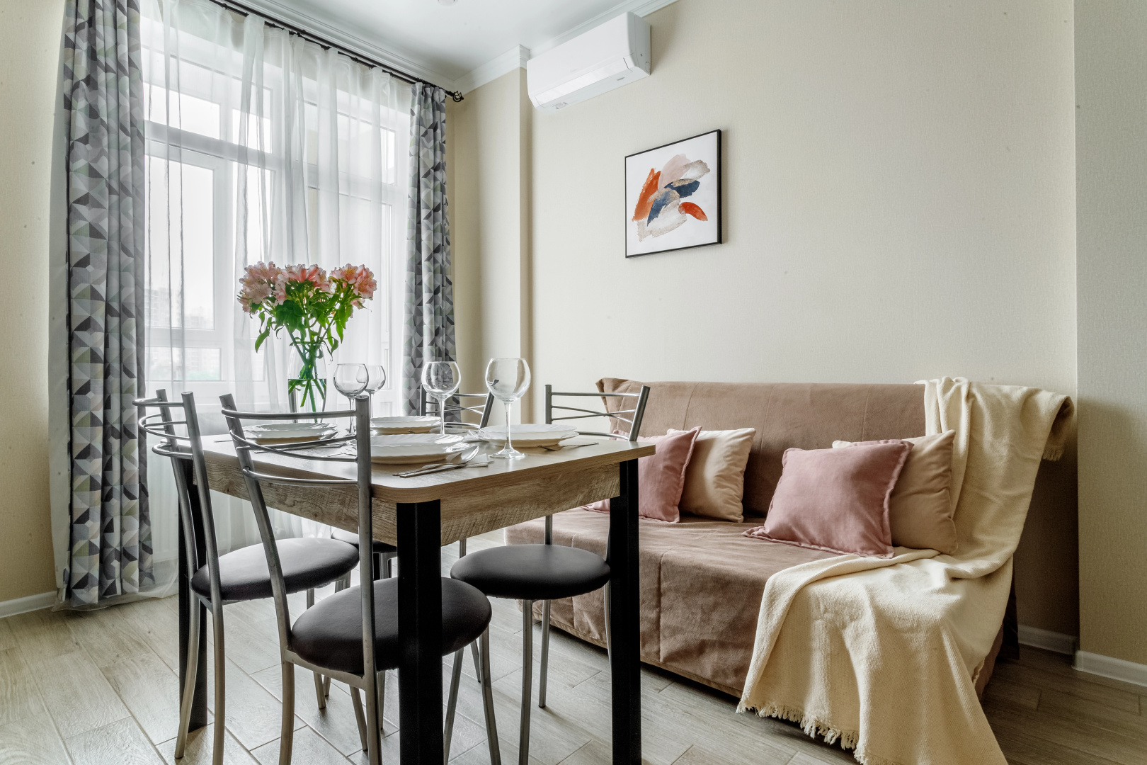 Апартаменты Уютные для Семейного Отдыха от Home Group apartments