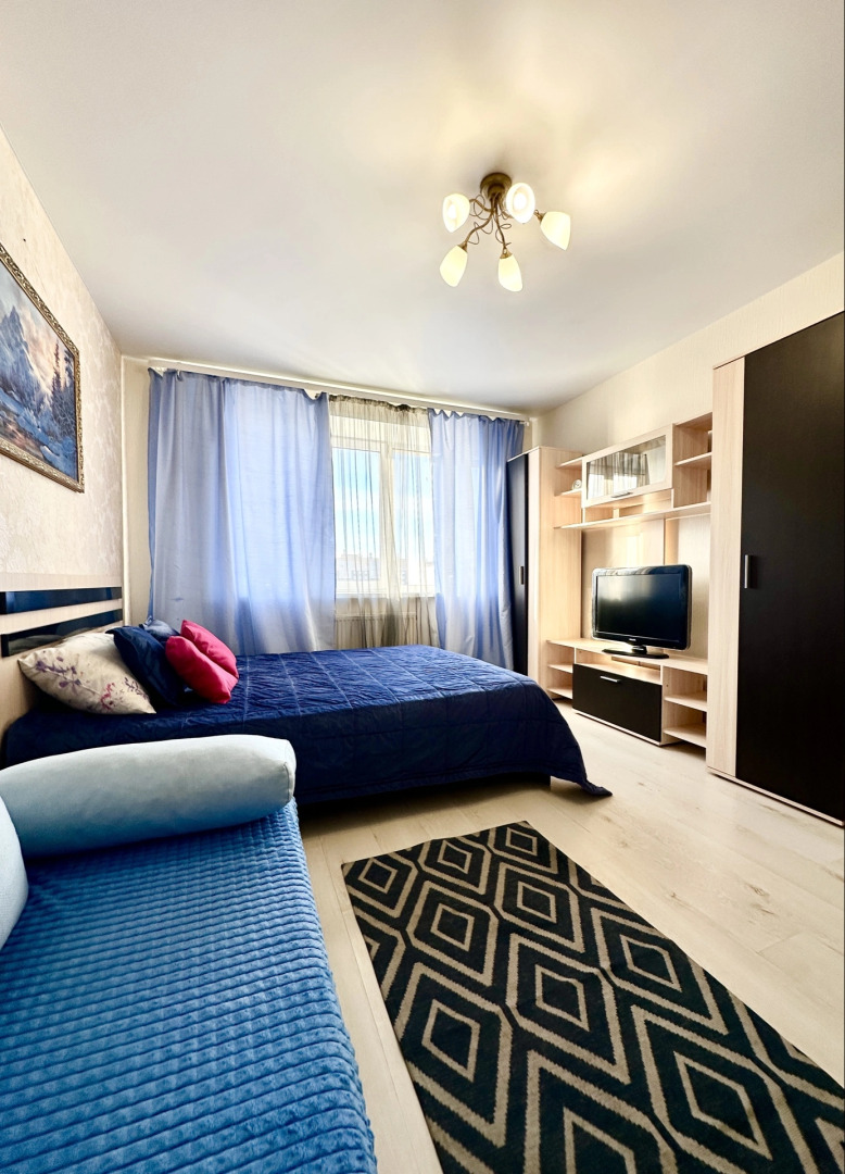 Апартаменты на Семчинской 5