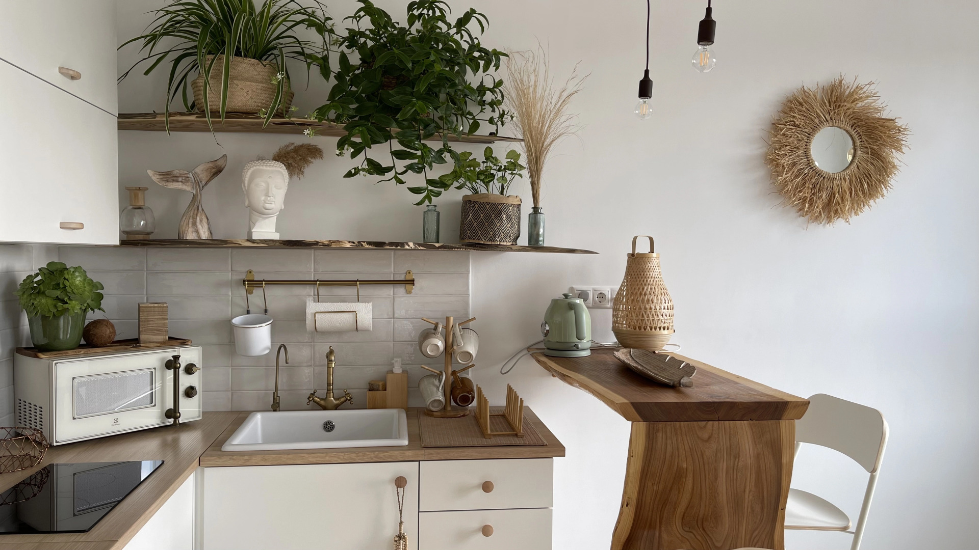 Апартаменты Студия в Духе Балийской Виллы в Краснодаре