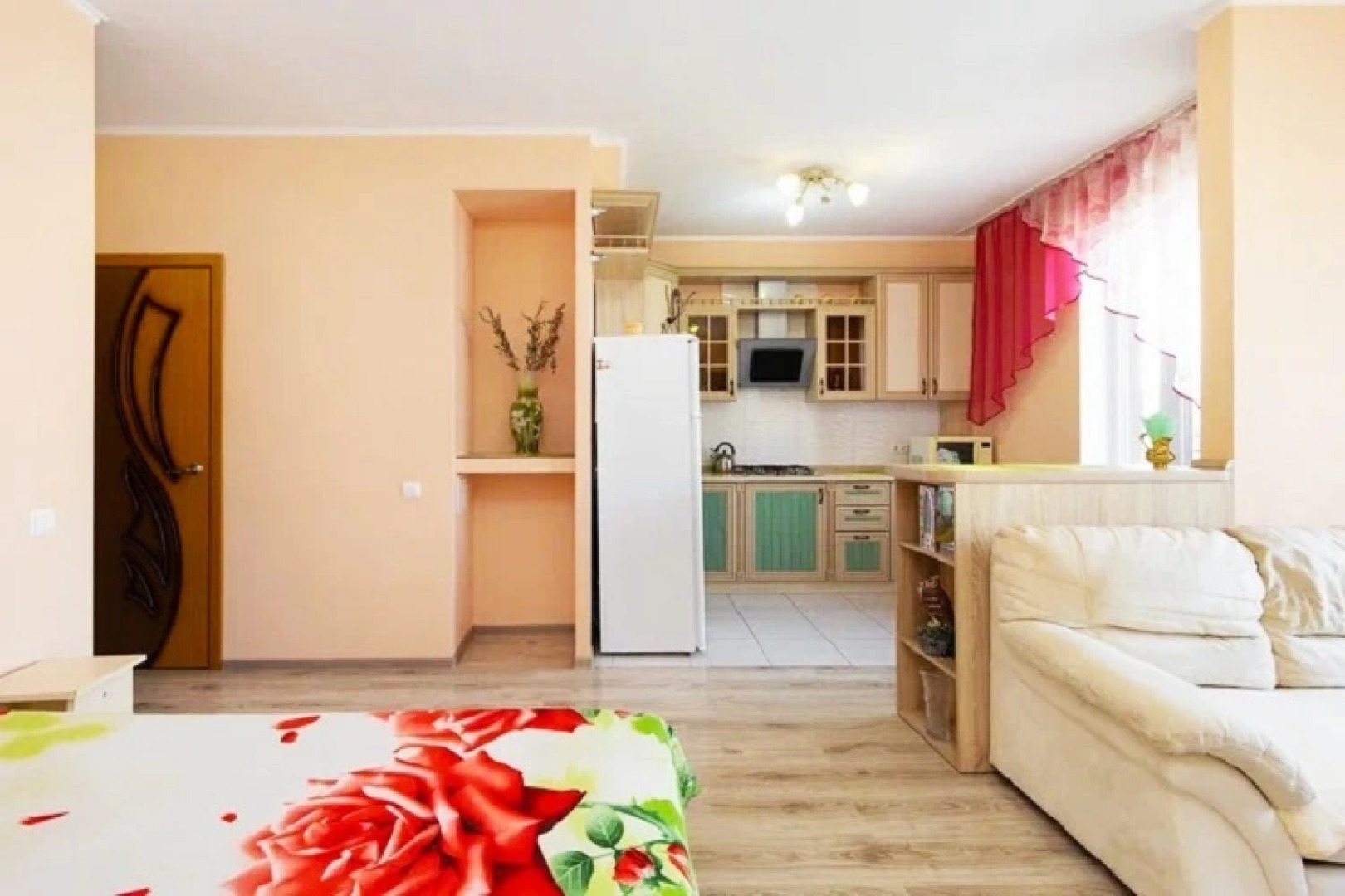 Апартаменты Тихорецкая 4б