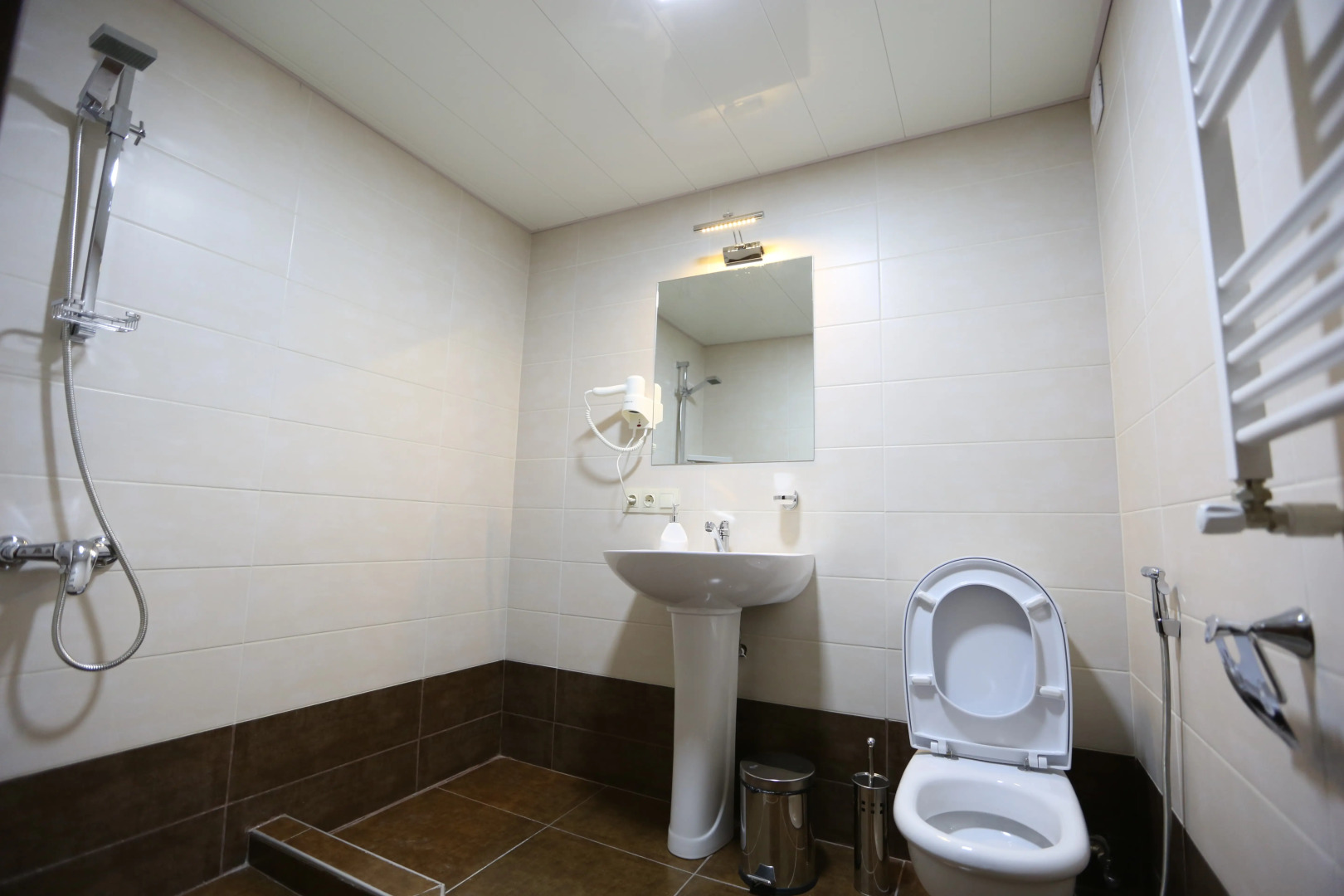 Отель Reverence